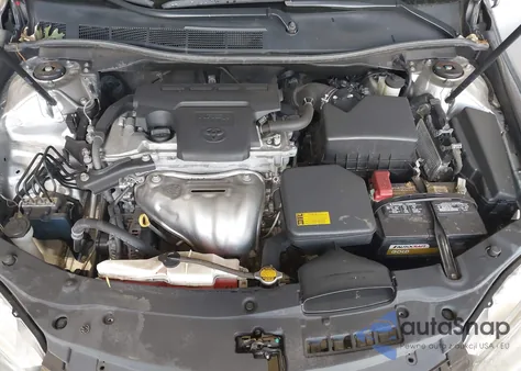 2015 Toyota Camry Se z USA, uszkodzony, nr VIN 4T1BF1FK0FU488305